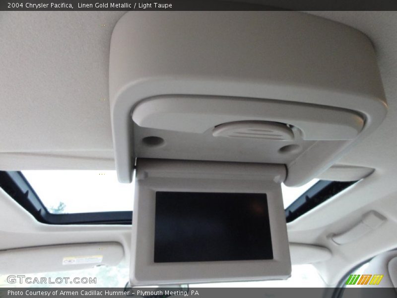 Linen Gold Metallic / Light Taupe 2004 Chrysler Pacifica