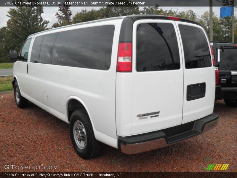 Summit White / Medium Pewter 2007 Chevrolet Express LS 3500 Passenger Van