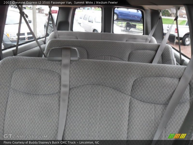Summit White / Medium Pewter 2007 Chevrolet Express LS 3500 Passenger Van