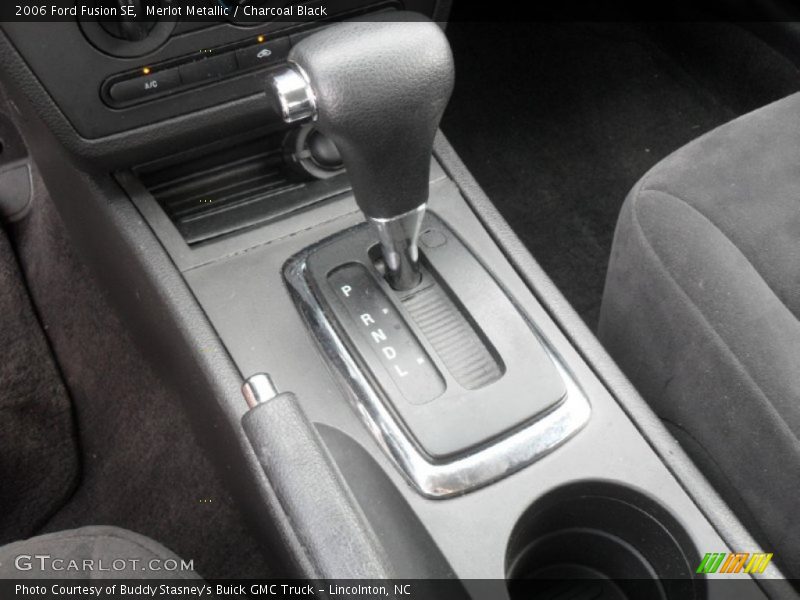 Merlot Metallic / Charcoal Black 2006 Ford Fusion SE