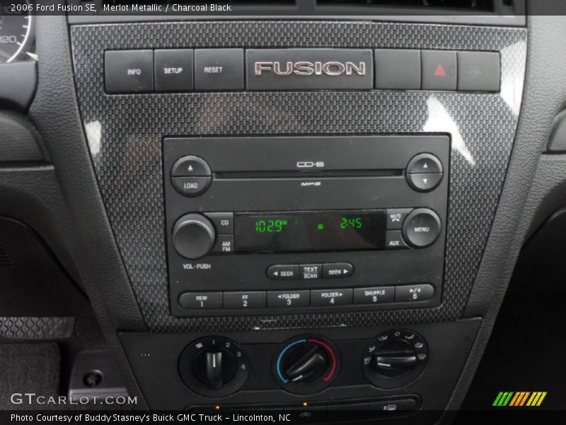 Merlot Metallic / Charcoal Black 2006 Ford Fusion SE
