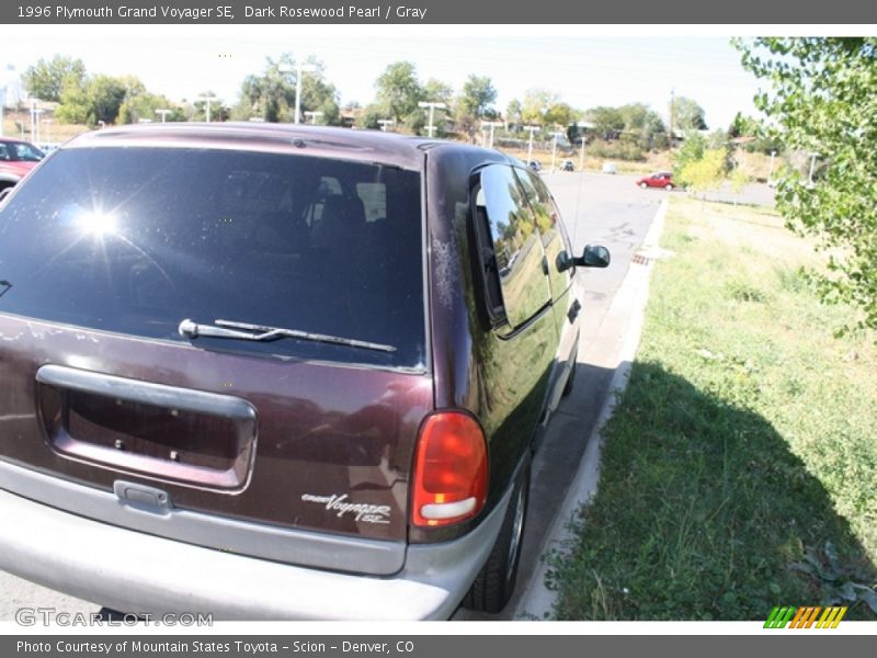 Dark Rosewood Pearl / Gray 1996 Plymouth Grand Voyager SE