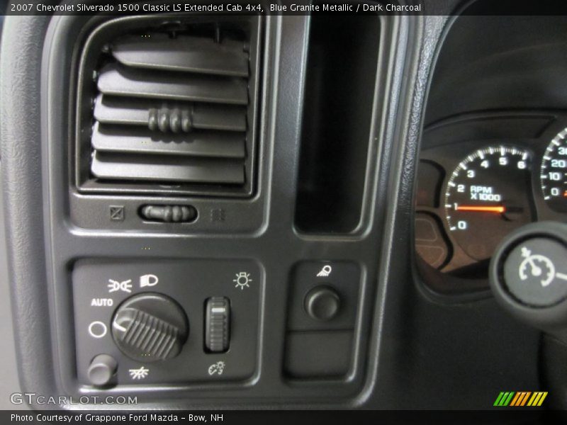 Blue Granite Metallic / Dark Charcoal 2007 Chevrolet Silverado 1500 Classic LS Extended Cab 4x4