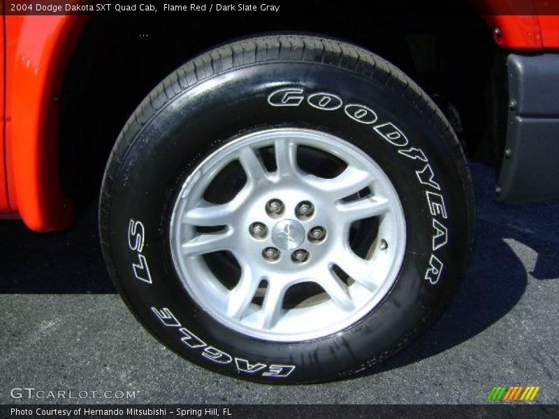 Flame Red / Dark Slate Gray 2004 Dodge Dakota SXT Quad Cab