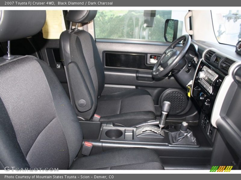 Black Diamond / Dark Charcoal 2007 Toyota FJ Cruiser 4WD