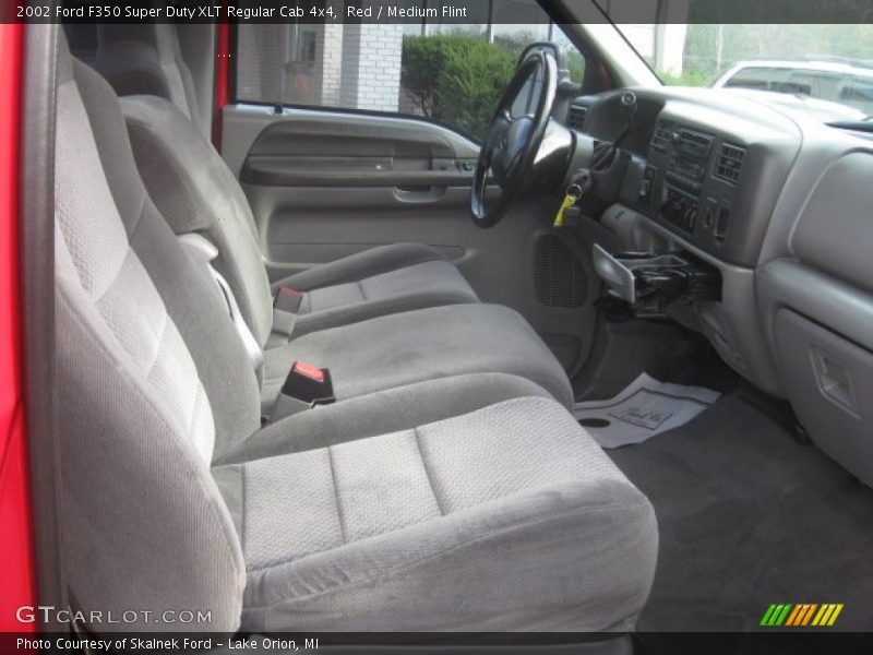 Red / Medium Flint 2002 Ford F350 Super Duty XLT Regular Cab 4x4