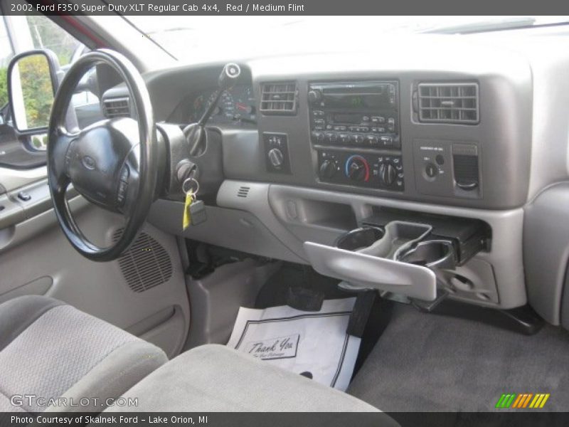 Red / Medium Flint 2002 Ford F350 Super Duty XLT Regular Cab 4x4
