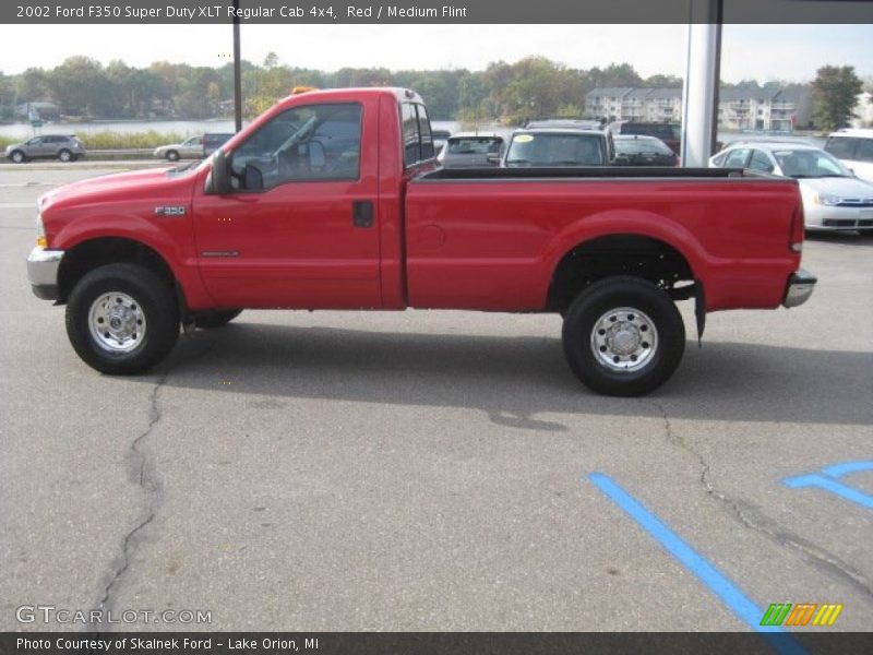 Red / Medium Flint 2002 Ford F350 Super Duty XLT Regular Cab 4x4