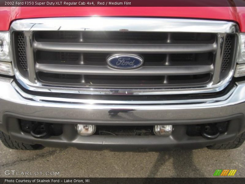Red / Medium Flint 2002 Ford F350 Super Duty XLT Regular Cab 4x4
