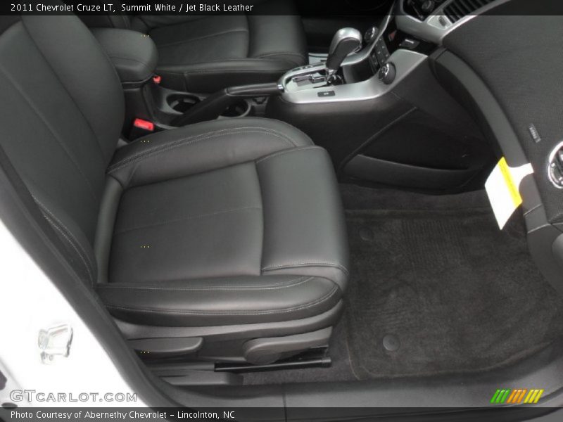 Summit White / Jet Black Leather 2011 Chevrolet Cruze LT