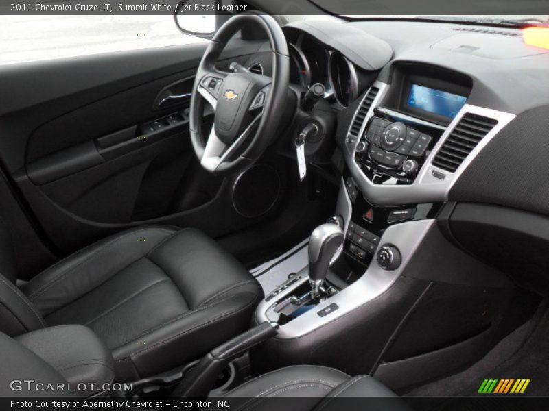 Summit White / Jet Black Leather 2011 Chevrolet Cruze LT