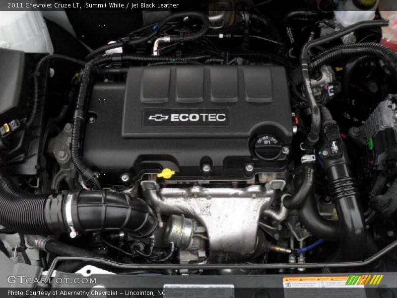Summit White / Jet Black Leather 2011 Chevrolet Cruze LT