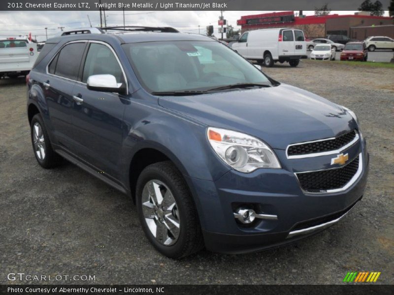 Front 3/4 View of 2012 Equinox LTZ