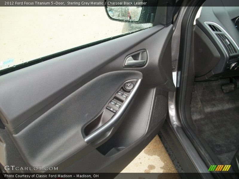 Sterling Grey Metallic / Charcoal Black Leather 2012 Ford Focus Titanium 5-Door