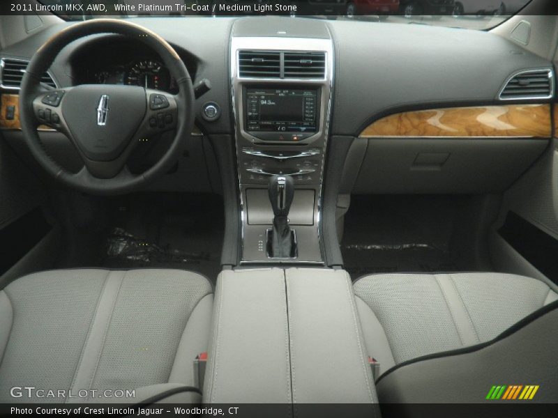 Dashboard of 2011 MKX AWD
