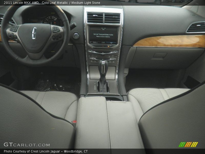 Dashboard of 2011 MKX AWD