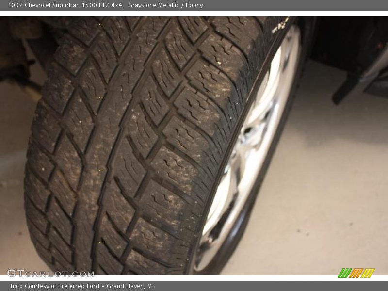 Graystone Metallic / Ebony 2007 Chevrolet Suburban 1500 LTZ 4x4