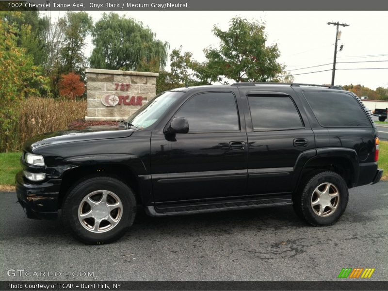 Onyx Black / Medium Gray/Neutral 2002 Chevrolet Tahoe 4x4