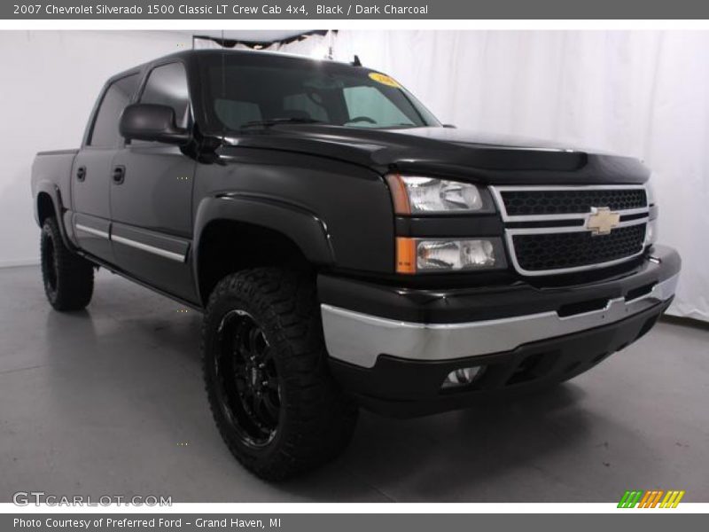Black / Dark Charcoal 2007 Chevrolet Silverado 1500 Classic LT Crew Cab 4x4