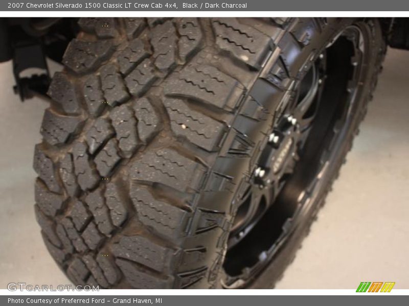 Black / Dark Charcoal 2007 Chevrolet Silverado 1500 Classic LT Crew Cab 4x4