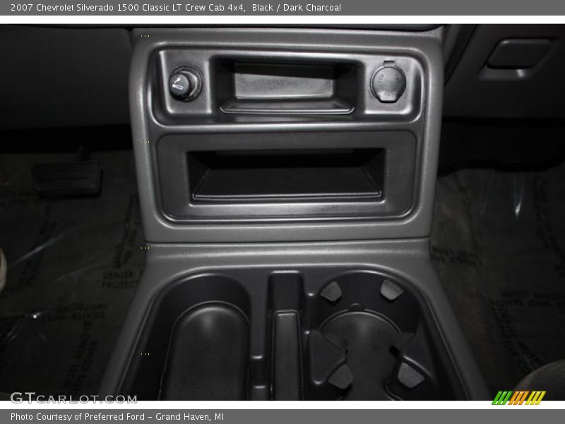 Black / Dark Charcoal 2007 Chevrolet Silverado 1500 Classic LT Crew Cab 4x4