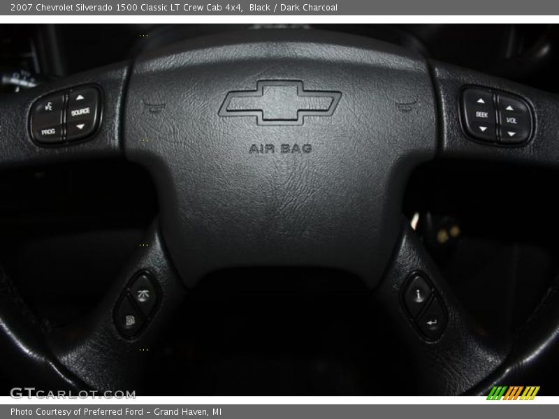 Black / Dark Charcoal 2007 Chevrolet Silverado 1500 Classic LT Crew Cab 4x4