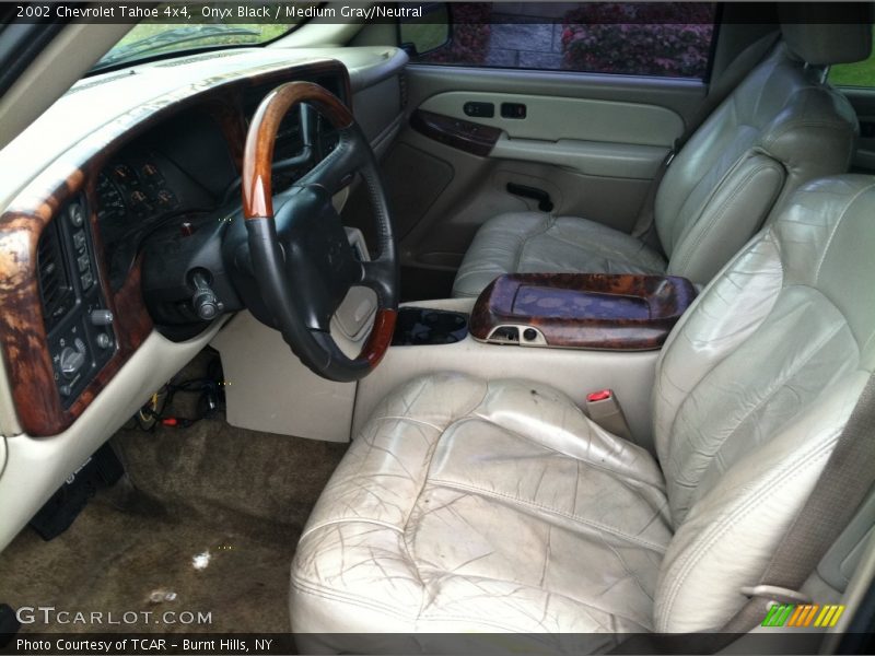 Onyx Black / Medium Gray/Neutral 2002 Chevrolet Tahoe 4x4