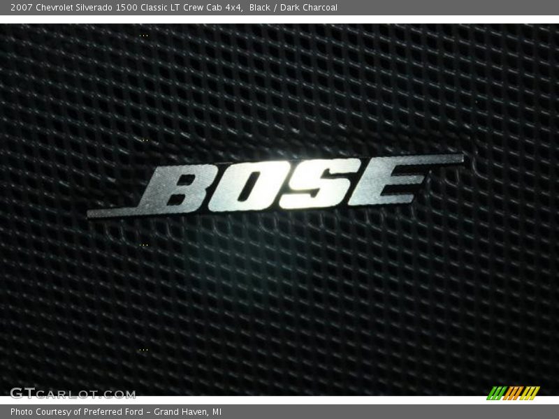 Black / Dark Charcoal 2007 Chevrolet Silverado 1500 Classic LT Crew Cab 4x4