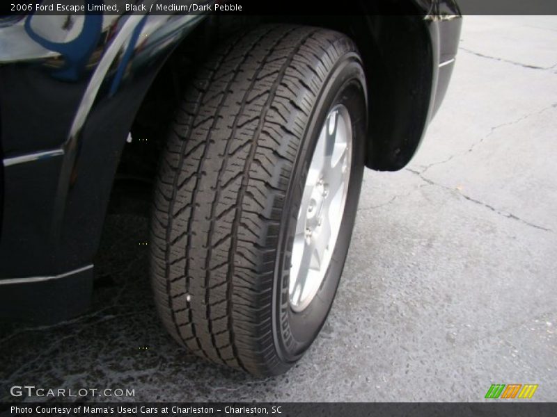 Black / Medium/Dark Pebble 2006 Ford Escape Limited