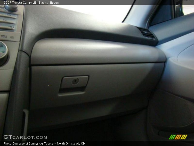 Black / Bisque 2007 Toyota Camry LE