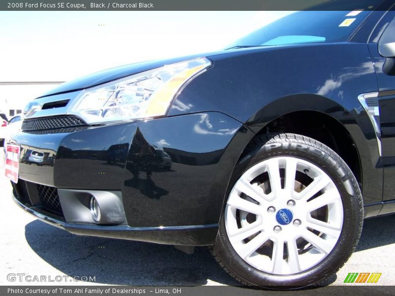 Black / Charcoal Black 2008 Ford Focus SE Coupe