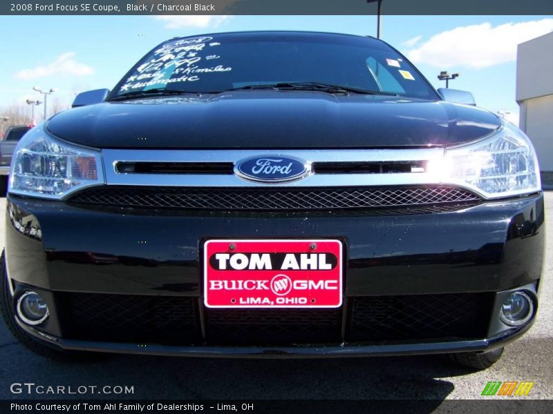 Black / Charcoal Black 2008 Ford Focus SE Coupe