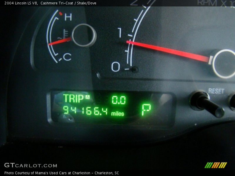 Cashmere Tri-Coat / Shale/Dove 2004 Lincoln LS V8