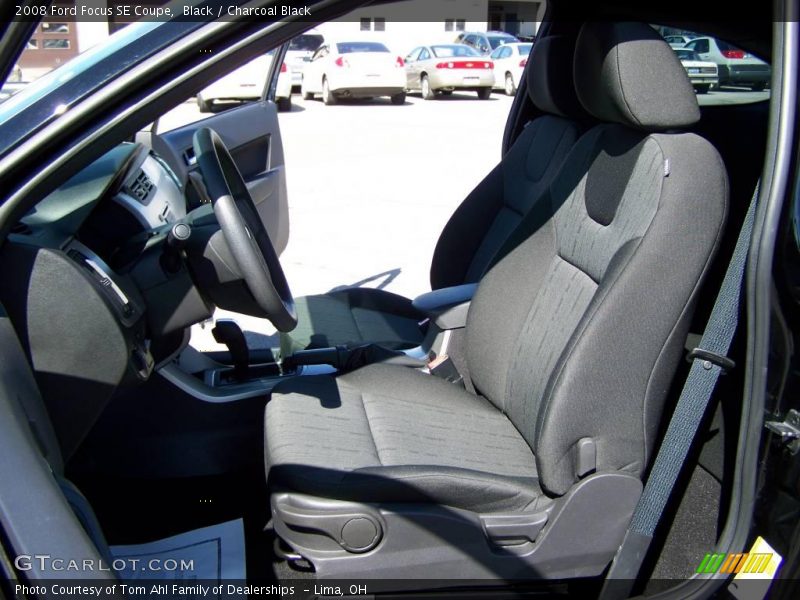 Black / Charcoal Black 2008 Ford Focus SE Coupe
