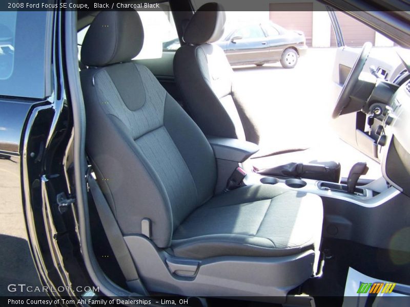 Black / Charcoal Black 2008 Ford Focus SE Coupe