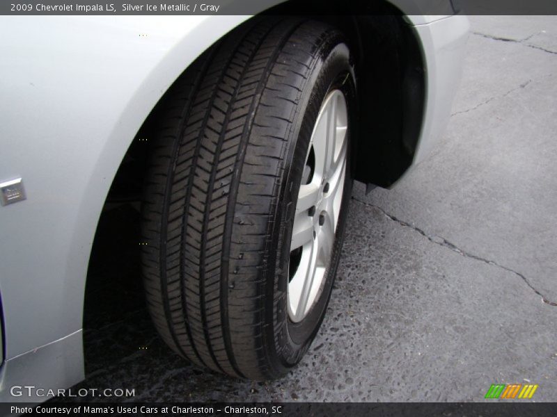 Silver Ice Metallic / Gray 2009 Chevrolet Impala LS