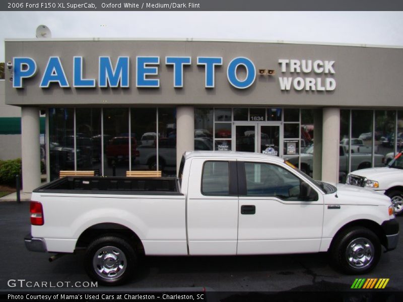 Oxford White / Medium/Dark Flint 2006 Ford F150 XL SuperCab