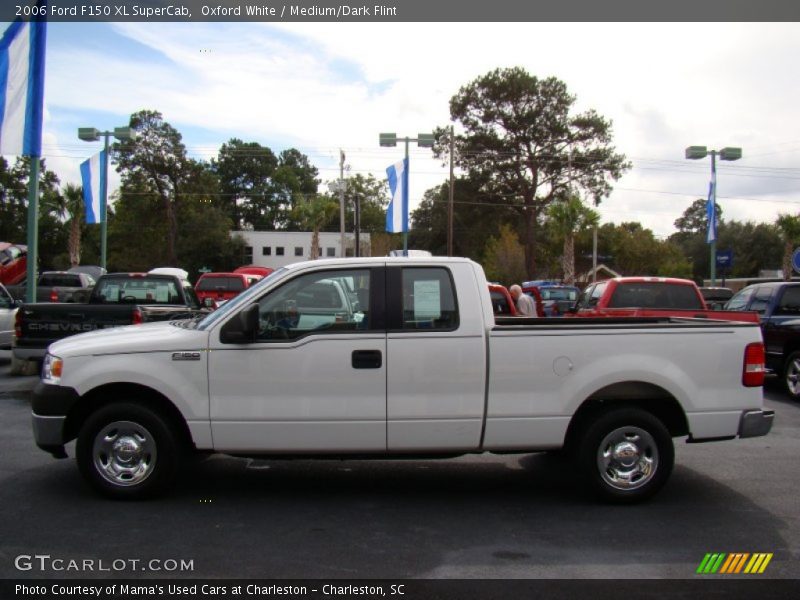 Oxford White / Medium/Dark Flint 2006 Ford F150 XL SuperCab