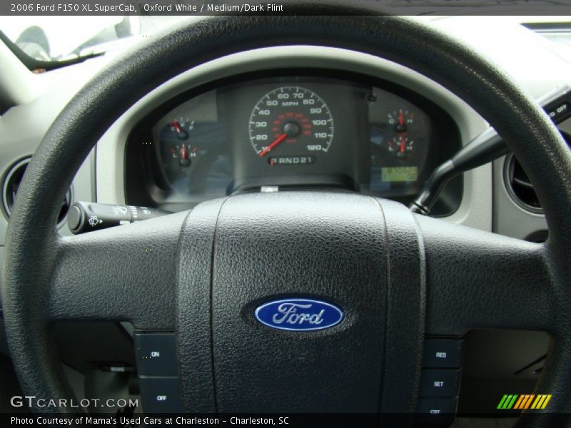 Oxford White / Medium/Dark Flint 2006 Ford F150 XL SuperCab
