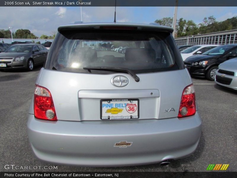 Silver Streak Mica / Dark Charcoal 2006 Scion xA