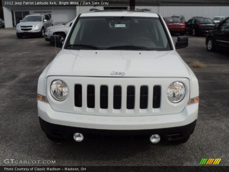 Bright White / Dark Slate Gray 2012 Jeep Patriot Latitude 4x4