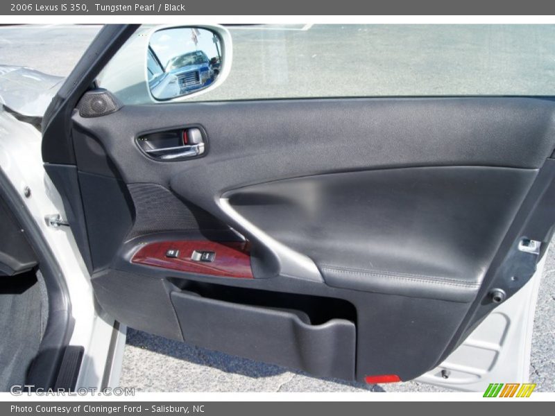 Door Panel of 2006 IS 350