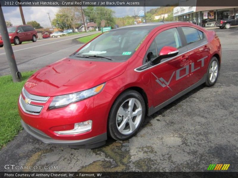 Front 3/4 View of 2012 Volt Hatchback
