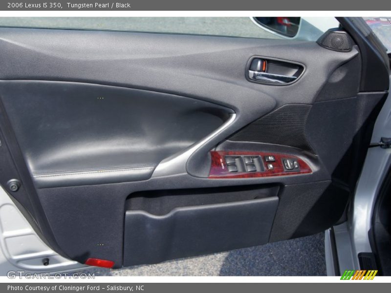 Door Panel of 2006 IS 350