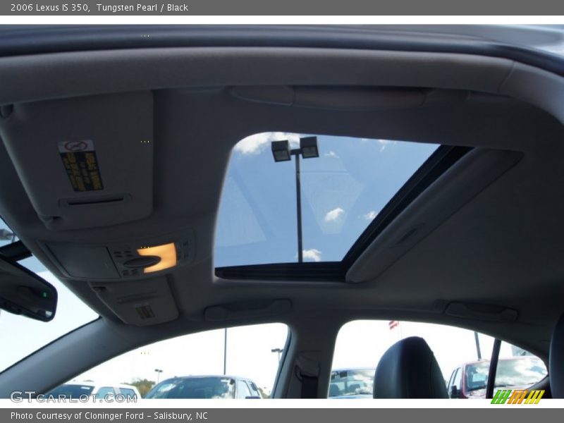 Sunroof of 2006 IS 350