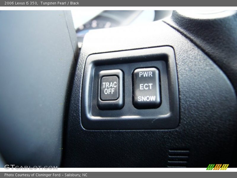 Controls of 2006 IS 350