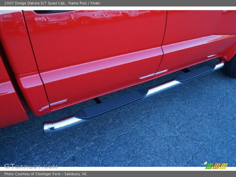 Flame Red / Khaki 2007 Dodge Dakota SLT Quad Cab
