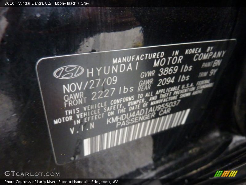 Ebony Black / Gray 2010 Hyundai Elantra GLS
