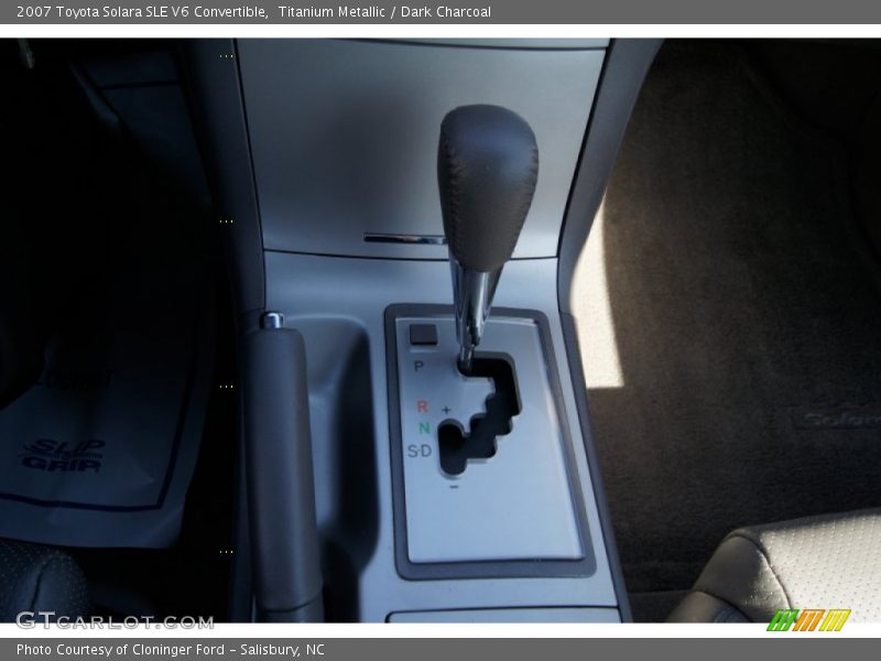 Titanium Metallic / Dark Charcoal 2007 Toyota Solara SLE V6 Convertible