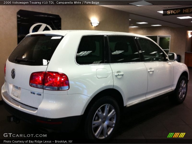 Campanella White / Pure Beige 2006 Volkswagen Touareg V10 TDI
